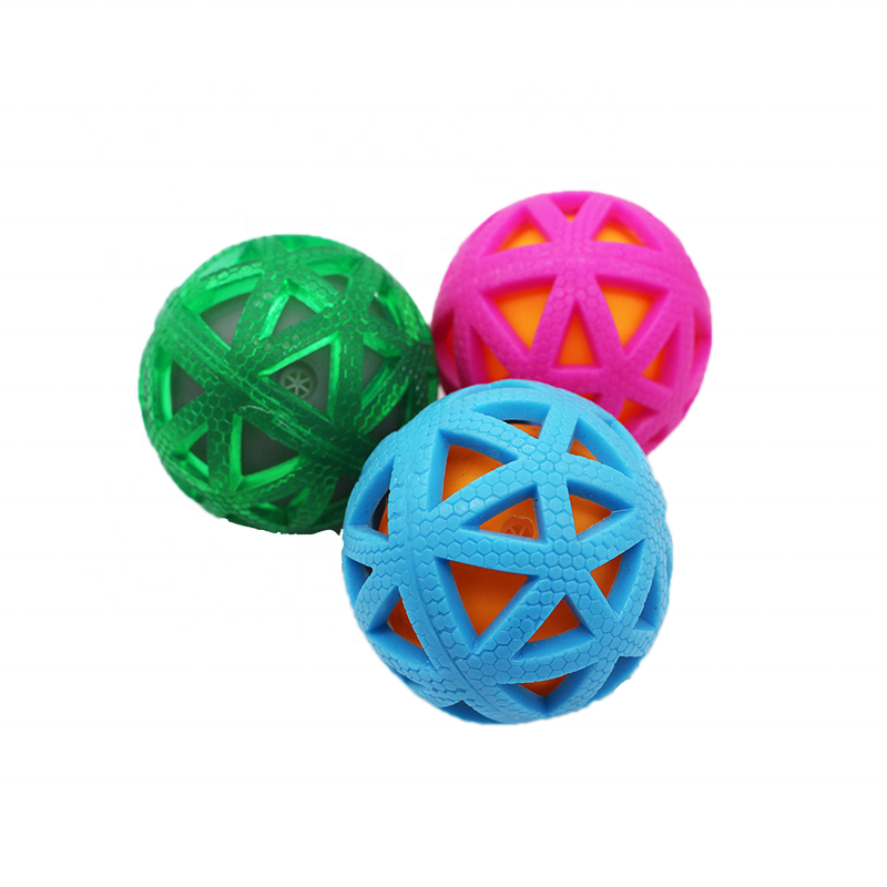  New Design Pet Dog Chew Toy Tpr Hollow Pet Squeak Interactive Dog Chew Toy, Training Ball For Dog